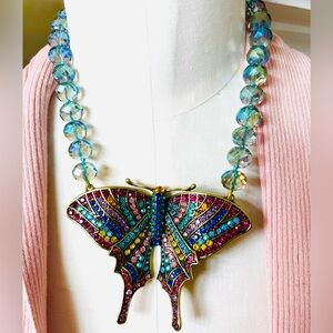 Heidi Daus 🆕 “Modern Monarch” Butterfly 🦋 necklace